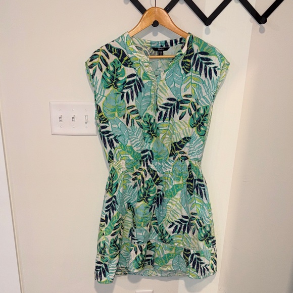 Hatley Dresses & Skirts - Hatley Green and Blue Leaf Pattern Dress